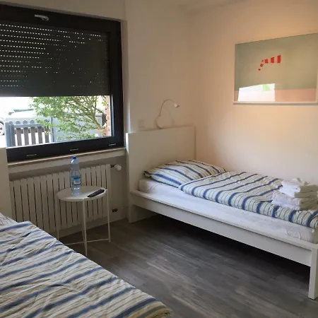 Nahe Messe Und Flughafen Apartment Dusseldorf
