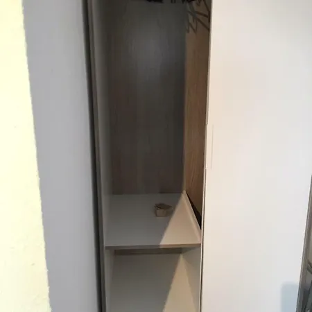 Nahe Messe Und Flughafen Apartment *