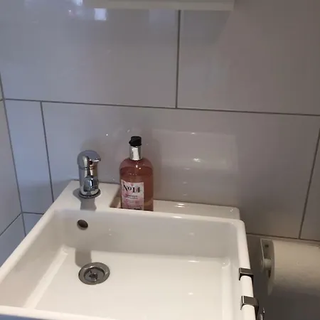 Apartment Nahe Messe Und Flughafen *
