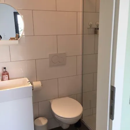 Nahe Messe Und Flughafen * 杜塞尔多夫