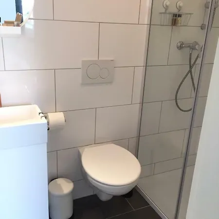 Nahe Messe Und Flughafen *