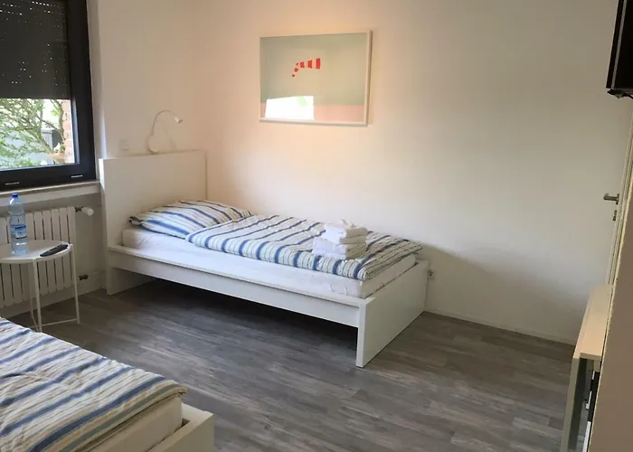 Nahe Messe Und Flughafen *